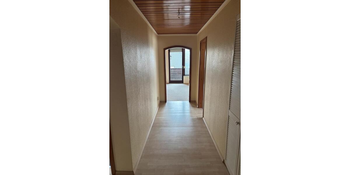 Mehrfamilienhaus, Wohnhaus Weiden in der Oberpfalz - 3 Zimmer, 80 m&sup2;, 948&euro; | Angebot:24996689