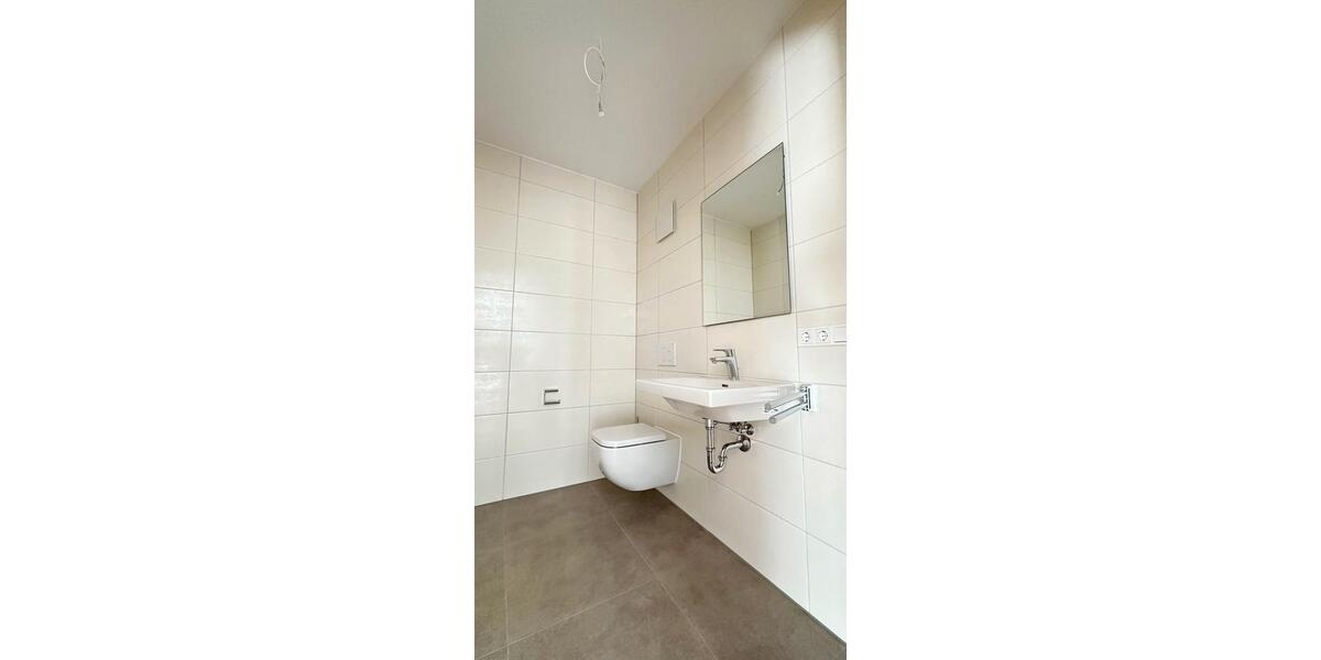 Etagenwohnung Cham - 4 Zimmer, 133 m&sup2;, 1.230&euro; | Angebot:26603948