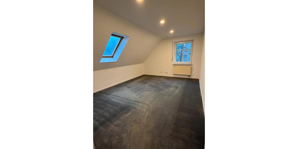 Einfamilienhaus Papenburg - 6 Zimmer, 150 m&sup2;, 1.575&euro; | Angebot:24850929