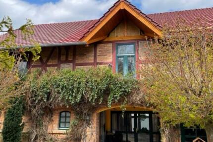 Wohnung Wildeck - 3 Zimmer, 150 m&sup2;, 750&euro; | Angebot:25965716