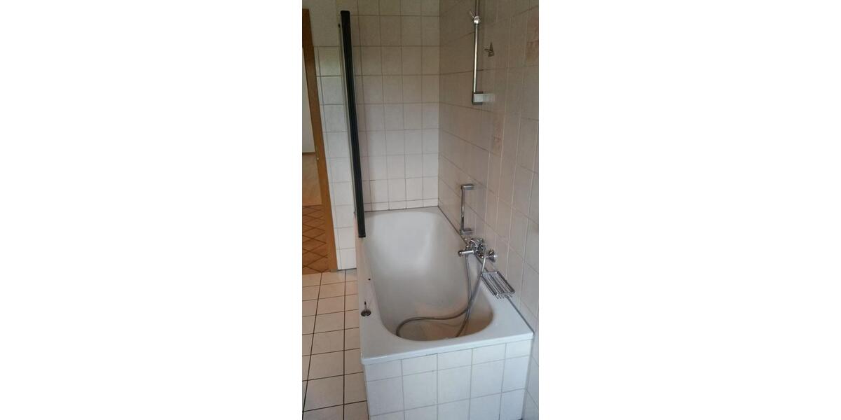 Erdgeschoßwohnung Albbruck - 4 Zimmer, 92 m&sup2;, 900&euro; | Angebot:25713680