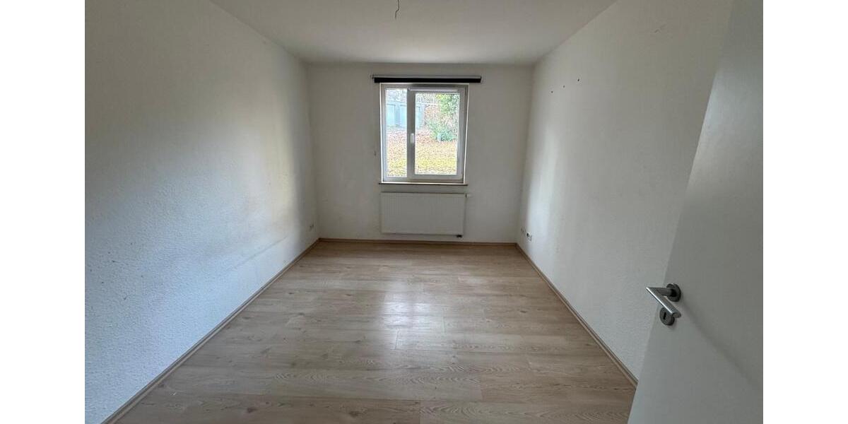 Erdgeschoßwohnung Siegen Dillnhütten - 2 Zimmer, 53 m&sup2;, 430&euro; | Angebot:26581490