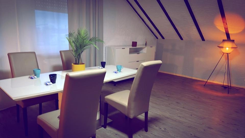 Etagenwohnung Hanau Lamboy - 11 Zimmer, 30 m&sup2;, 700&euro; | Angebot:25127059