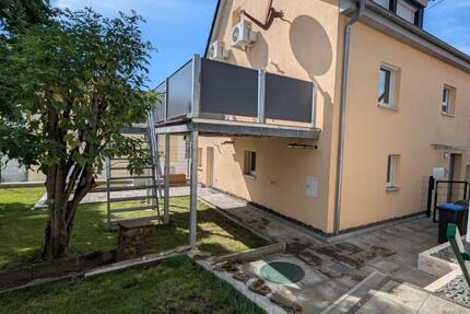 Kernsanierte Doppelhaushälfte zum Vermieten 6 zimmer