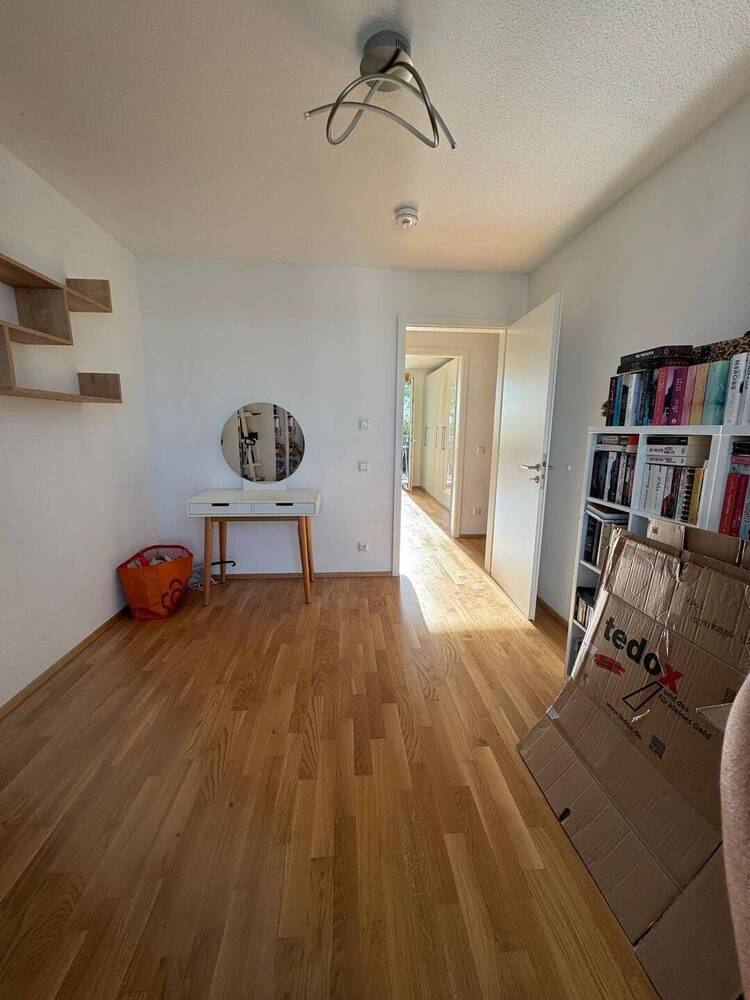 Helle 3-Zimmer-Wohnung mit Balkon!