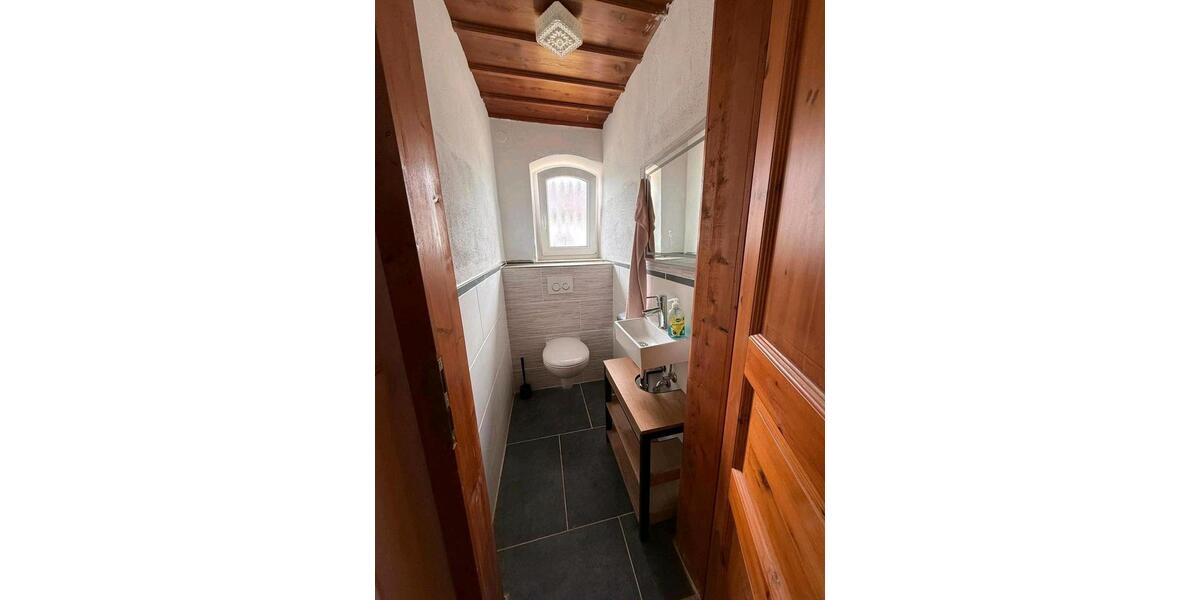 Erdgeschoßwohnung Buch - 4 Zimmer, 150 m&sup2;, 1.600&euro; | Angebot:26582335