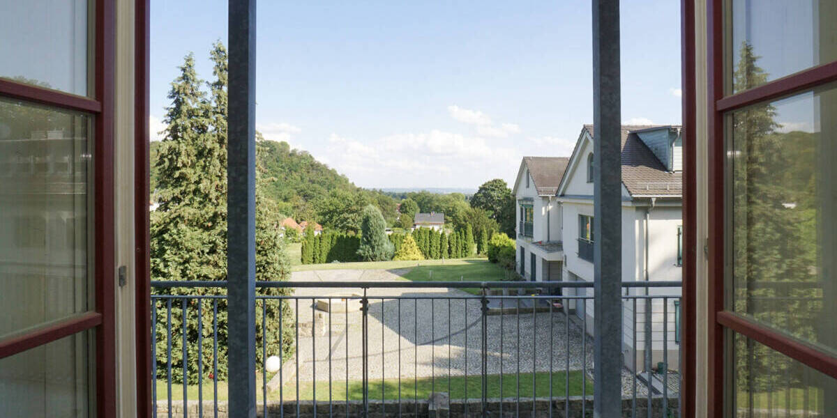 Etagenwohnung Radebeul - 5 Zimmer, 157 m&sup2;, 1.700&euro; | Angebot:20699802