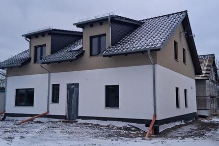 3RW + 5RW, Neubau, Erstbezug, Balkon, PKW Stellplätze 3 zimmer