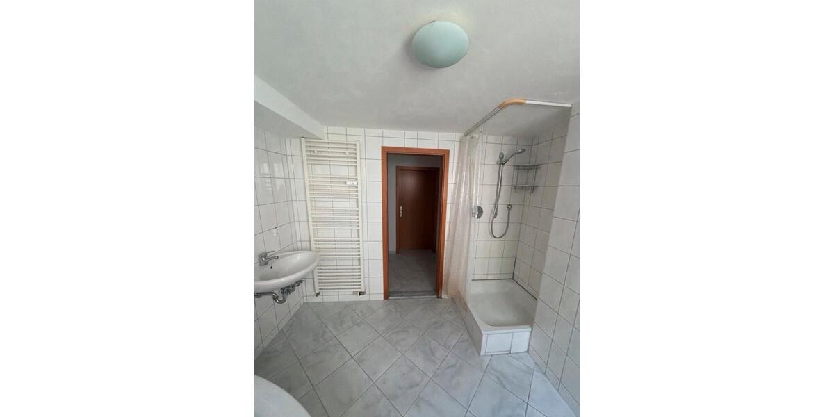 Wohnen auf Zeit Darmstadt Darmstadt-Nord - 4 Zimmer, 70 m&sup2;, 395&euro; | Angebot:26661318