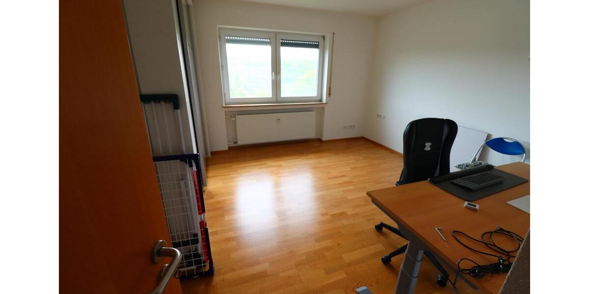 Etagenwohnung Ulm Söflingen - 3 Zimmer, 84 m&sup2;, 1.200&euro; | Angebot:26580018