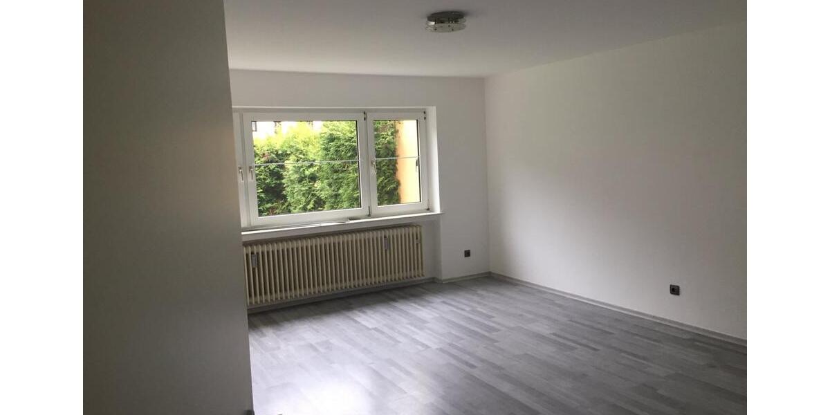 Erdgeschoßwohnung Hargesheim - 4 Zimmer, 100 m&sup2;, 900&euro; | Angebot:24688473