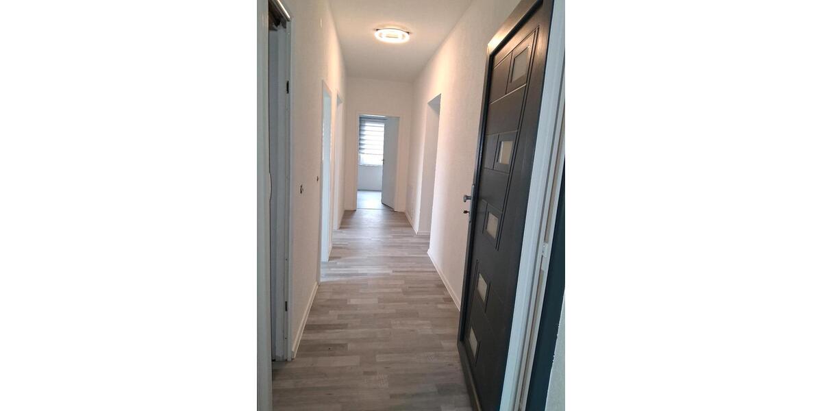 Dachgeschoßwohnung Hohenroda - 3 Zimmer, 65 m&sup2;, 550&euro; | Angebot:26644173