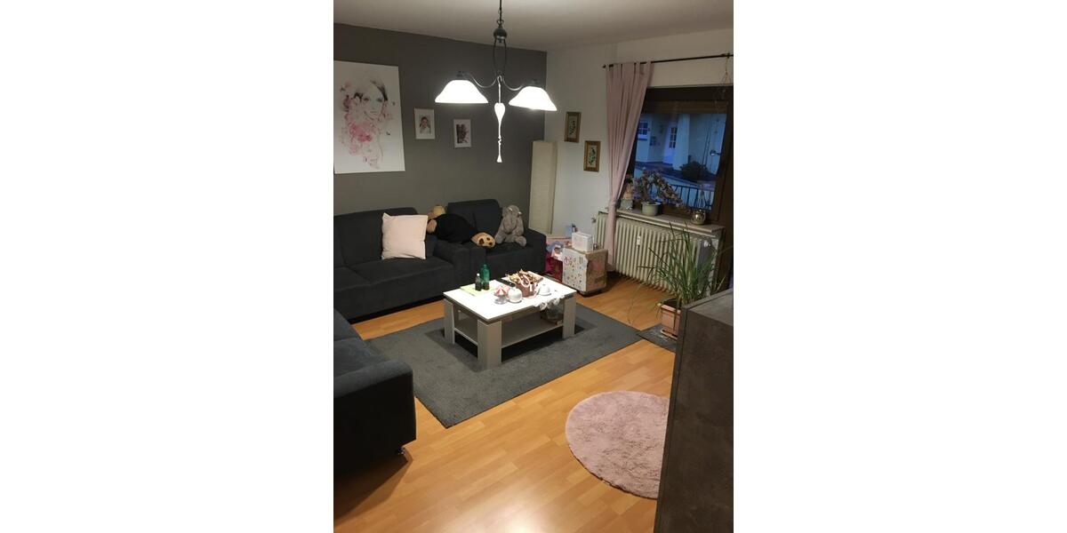 Etagenwohnung Erbach - 3 Zimmer, 78 m&sup2;, 650&euro; | Angebot:26198779