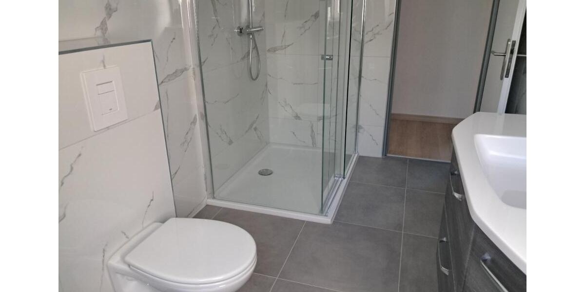 Dachgeschoßwohnung Holzminden - 3 Zimmer, 98 m&sup2;, 595&euro; | Angebot:21908599