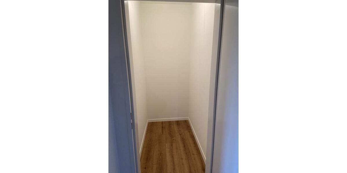 Wohnen auf Zeit Markdorf - 1 Zimmer, 11 m&sup2;, 420&euro; | Angebot:24206084