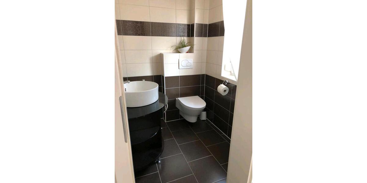 Einfamilienhaus Wolfsburg Detmerode - 7 Zimmer, 200 m&sup2;, 1.990&euro; | Angebot:25372275