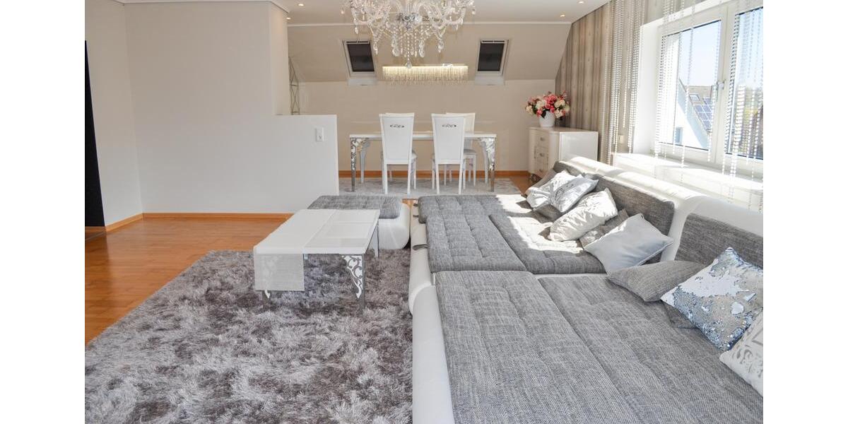 Dachgeschoßwohnung Detmold Hiddesen - 2.5 Zimmer, 88 m&sup2;, 980&euro; | Angebot:24701004