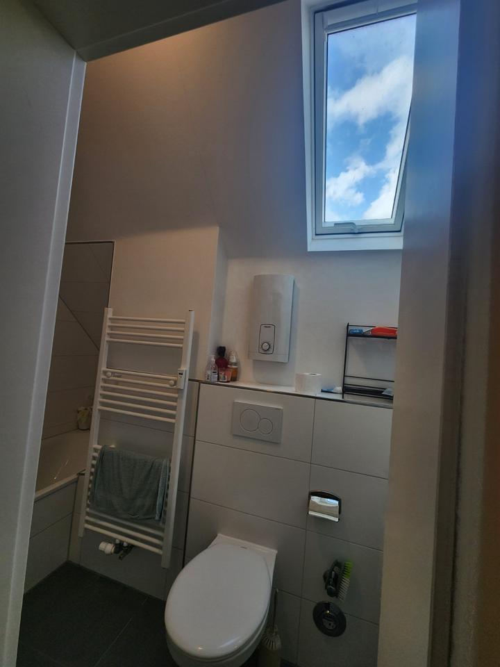 Möbliertes Zimmer in Mädels-2 er WG in Mannheim