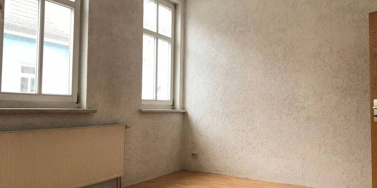 Etagenwohnung Gotha Gotha Nord - 4 Zimmer, 103 m&sup2;, 700&euro; | Angebot:26542737