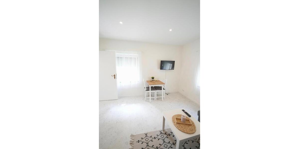 Erdgeschoßwohnung Augsburg Oberhausen - 1 Zimmer, 27 m&sup2;, 700&euro; | Angebot:25780562