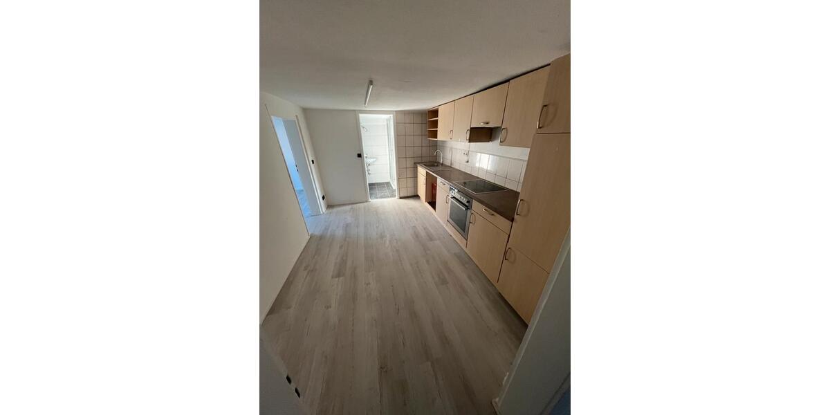 Etagenwohnung Fernwald - 4 Zimmer, 98 m&sup2;, 700&euro; | Angebot:25444857