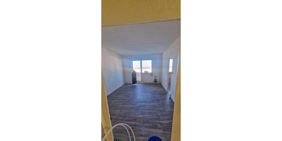 Etagenwohnung Bernstadt auf dem Eigen - 3 Zimmer, 71 m&sup2;, 390&euro; | Angebot:26693404