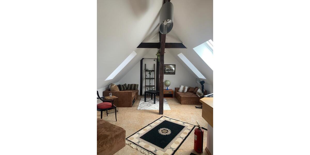 stylische Wohnung 1-2-3 Geschoss - Parkflächen ev Garten 5 zimmer