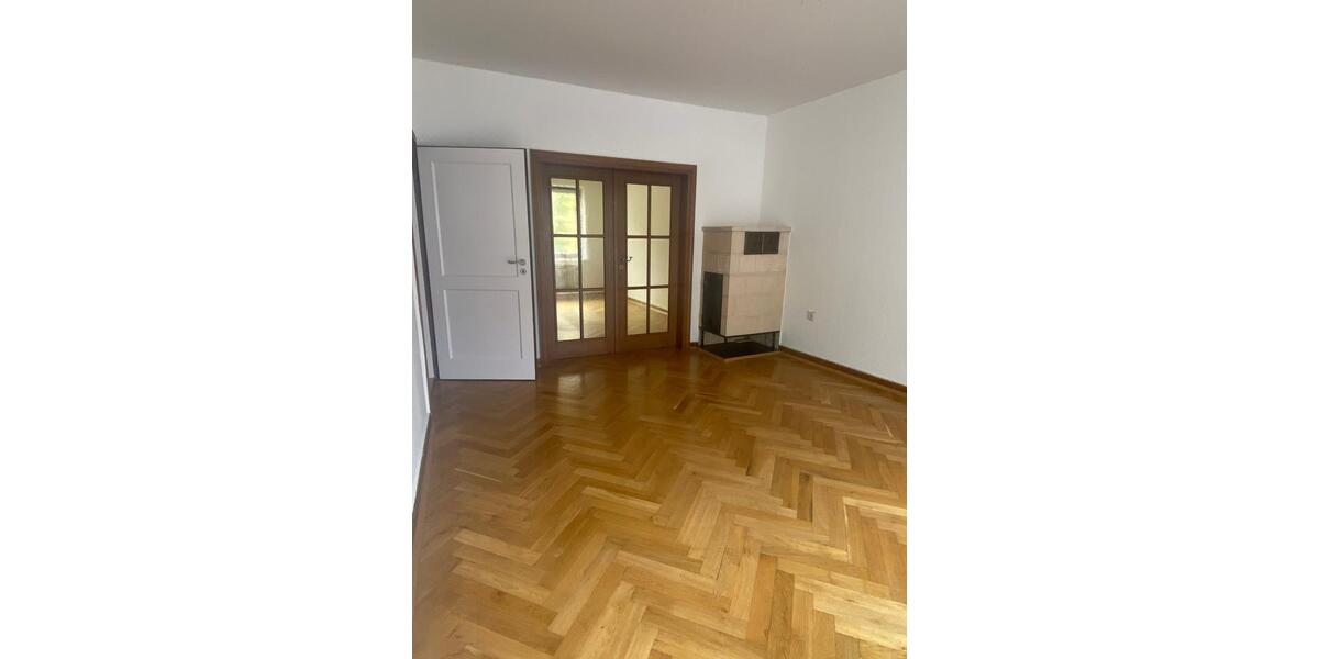 Etagenwohnung Hildesheim - 4 Zimmer, 83 m&sup2;, 798&euro; | Angebot:23808195
