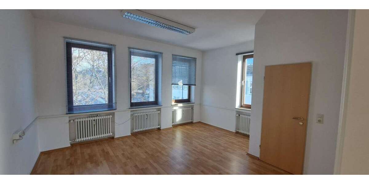 Büro in Schleiden 950 € 93 m² zimmer