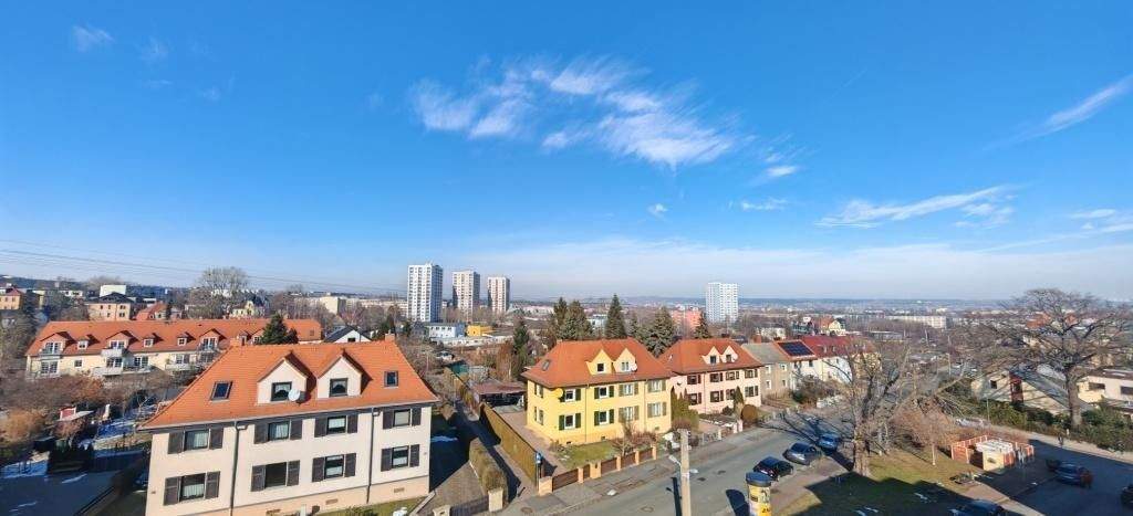 Etagenwohnung Dresden Naußlitz - 5 Zimmer, 174 m&sup2;, 1.825&euro; | Angebot:25667275