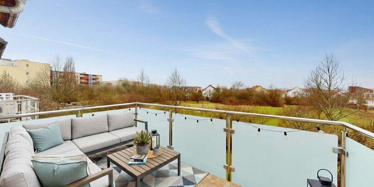 Reihenmittelhaus Frankfurt am Main Preungesheim - 5 Zimmer, 226 m&sup2;, 2.950&euro; | Angebot:25152532