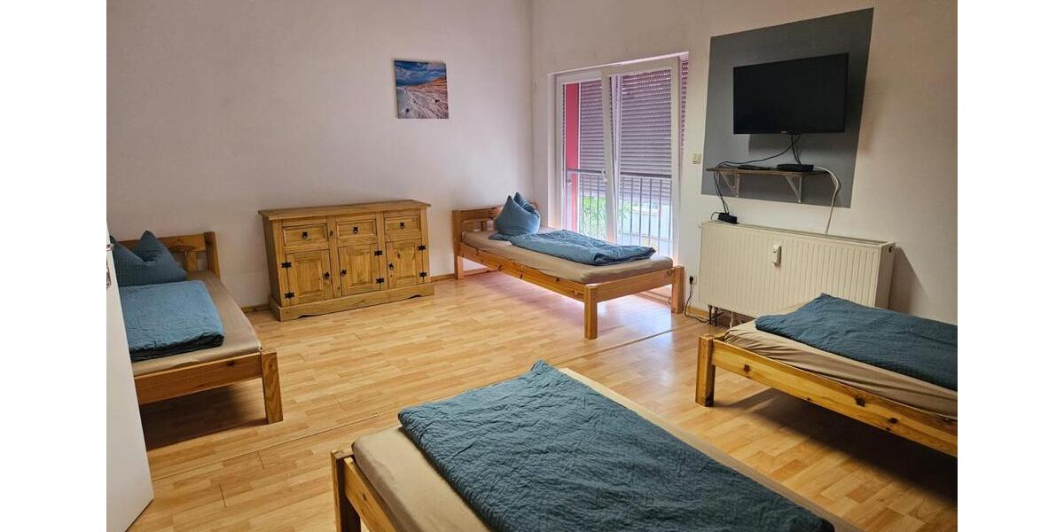 Etagenwohnung Rüdersdorf bei Berlin Hennickendorf - 5 Zimmer, 181 m&sup2;, 2.500&euro; | Angebot:25351194