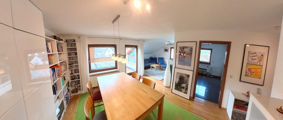 Dachgeschoßwohnung Großbettlingen - 2.5 Zimmer, 64 m&sup2;, 790&euro; | Angebot:26031776