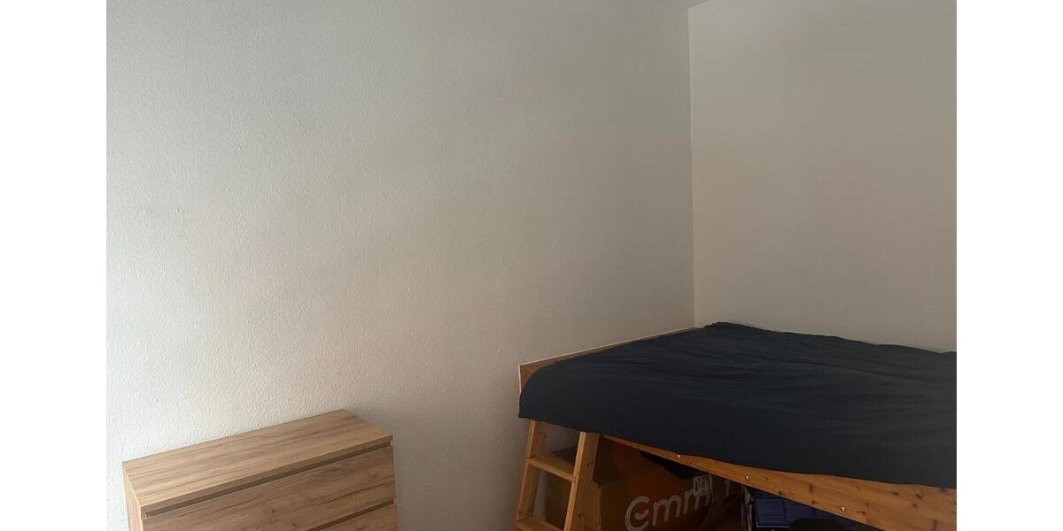 Hochparterre Hildesheim Oststadt/Stadtfeld - 2 Zimmer, 21 m&sup2;, 395&euro; | Angebot:24788853