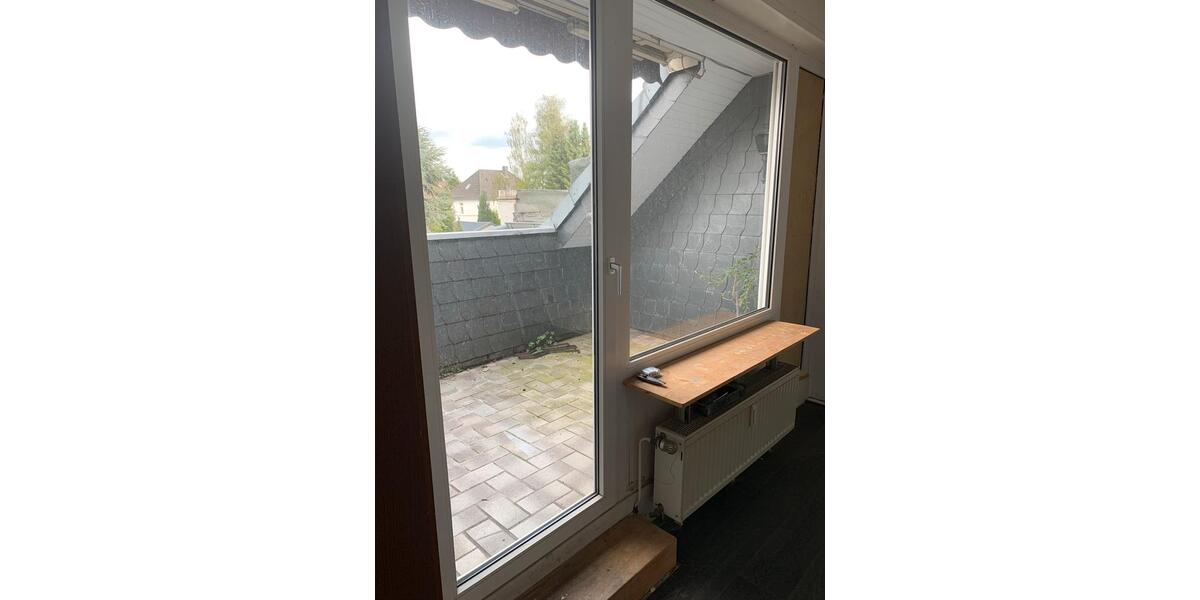 Dachgeschoßwohnung Remscheid Remscheid-Süd - 2.5 Zimmer, 70 m&sup2;, 820&euro; | Angebot:24713917