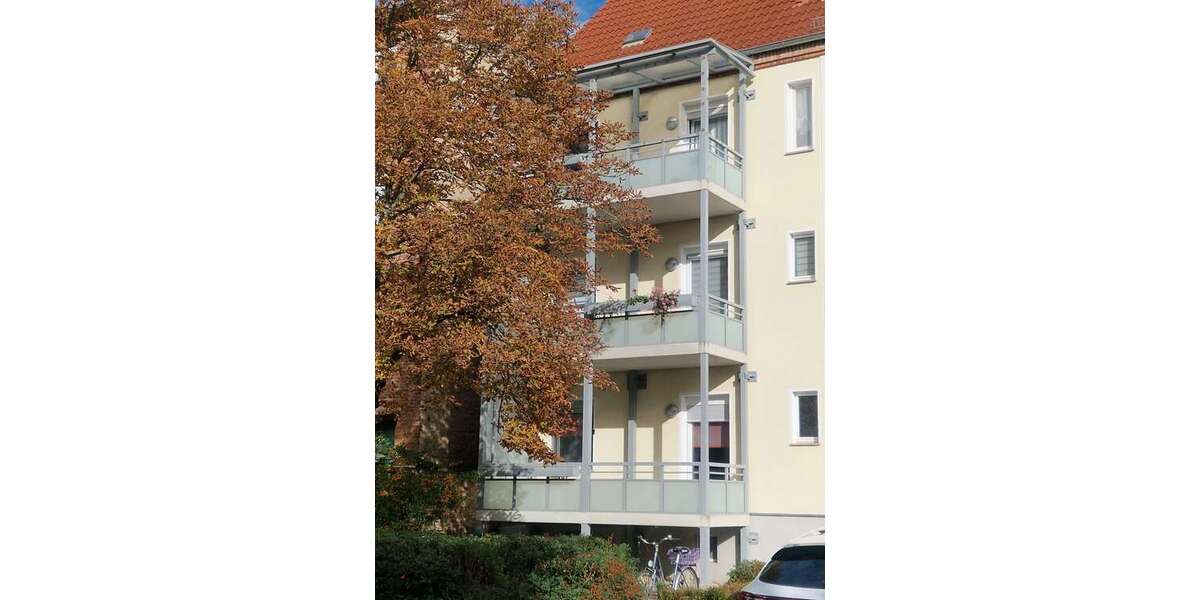 Etagenwohnung Schönebeck - 3 Zimmer, 70 m&sup2;, 529&euro; | Angebot:26318618