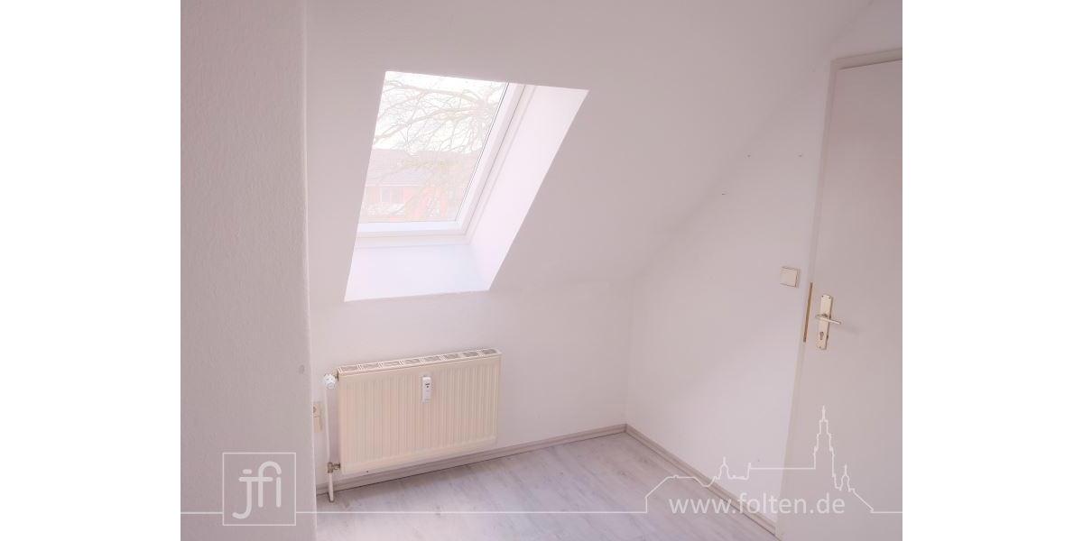 Dachgeschoßwohnung Leer (Ostfriesland) - 3 Zimmer, 73 m&sup2;, 595&euro; | Angebot:25856747
