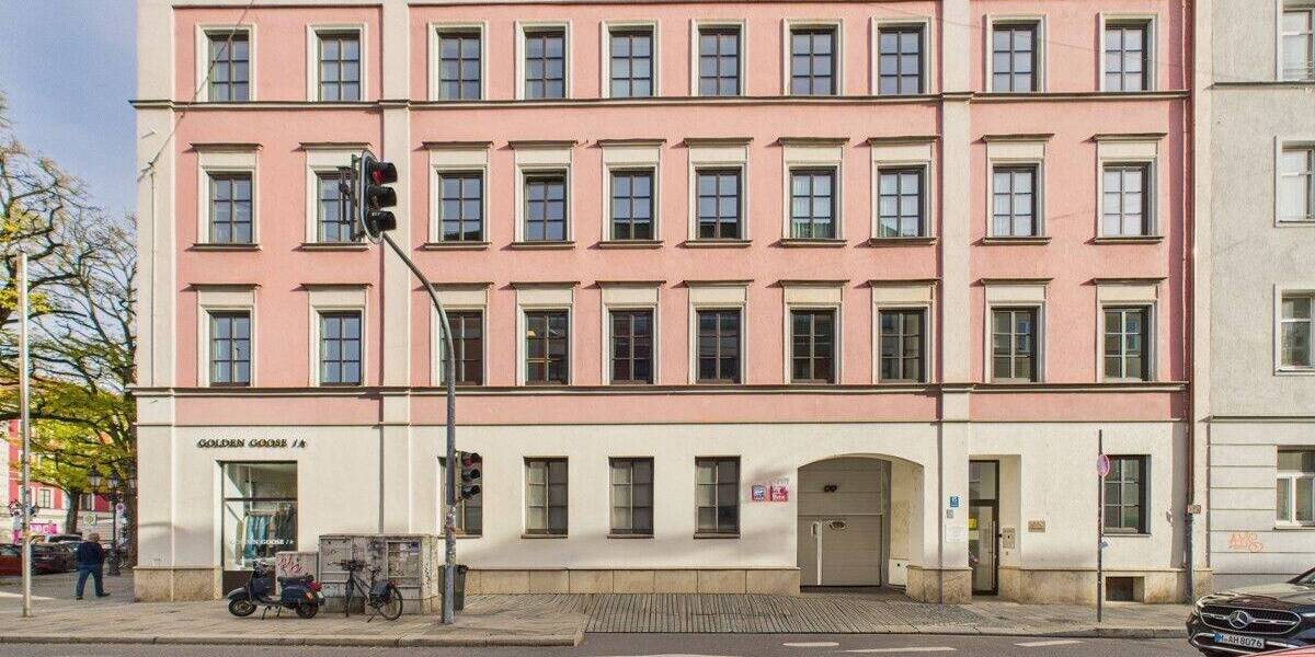 zum Erstbezug nach Sanierung: Exklusive 3,5Zimmer Wohnung mit Balkon direkt am Gärtnerplatz 3 zimmer
