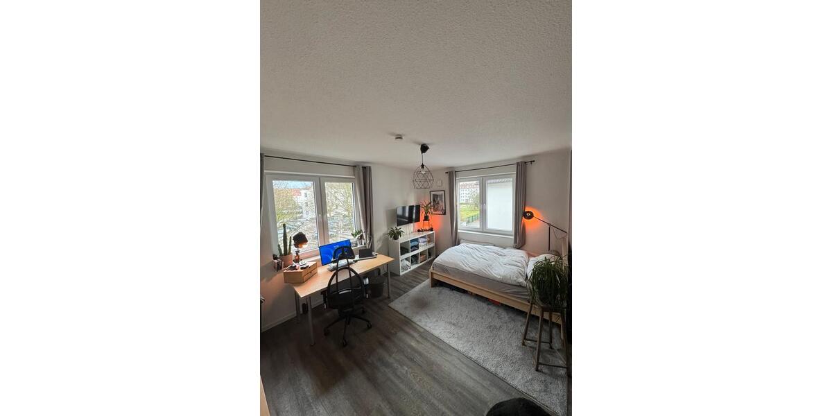 Wohnen auf Zeit Bielefeld Gadderbaum - 16 Zimmer, 180 m&sup2;, 425&euro; | Angebot:25449533