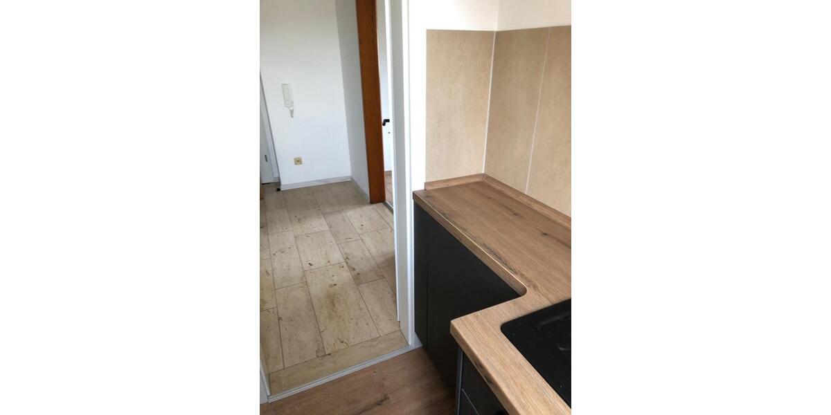 Dachgeschoßwohnung Schöllnach - 2 Zimmer, 60 m&sup2;, 600&euro; | Angebot:26465622