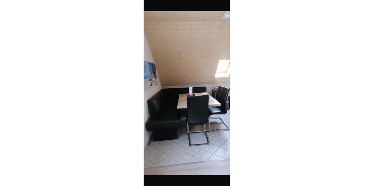 Dachgeschoßwohnung Scheuerfeld - 3 Zimmer, 90 m&sup2;, 700&euro; | Angebot:26551735