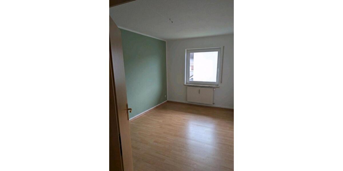 Etagenwohnung Selters (Westerwald) - 3 Zimmer, 105 m&sup2;, 800&euro; | Angebot:26185165