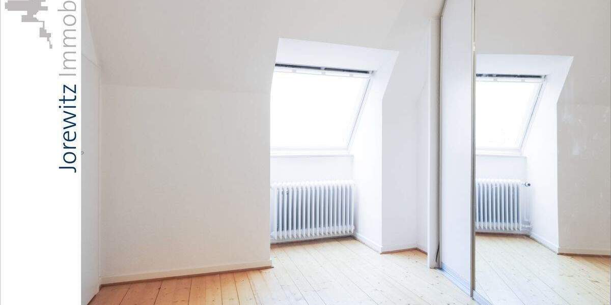 Bauernhaus, Landhaus Bielefeld Schildesche - 7 Zimmer, 202 m&sup2;, 1.998&euro; | Angebot:25669164