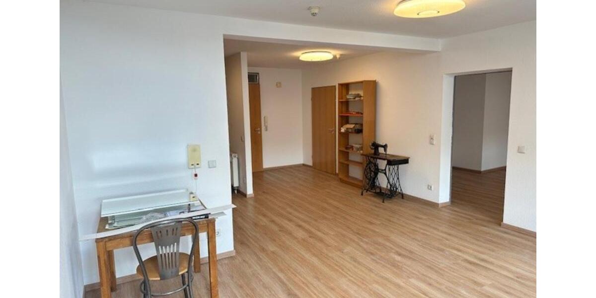 Dachgeschoßwohnung Blieskastel - 1 Zimmer, 55 m&sup2;, 715&euro; | Angebot:25292496