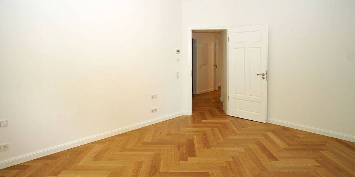 Etagenwohnung Dresden Striesen-Ost - 3 Zimmer, 97 m&sup2;, 1.895&euro; | Angebot:26767950