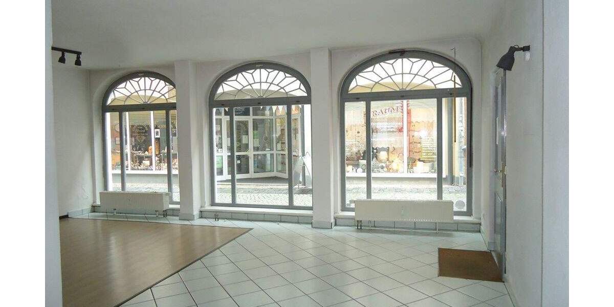 Gewerbeobjekt Naumburg (Saale) Naumburg - 3 Zimmer, 119 m&sup2;, 650&euro; | Angebot:25836713