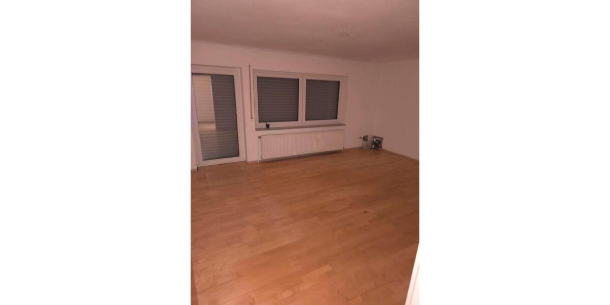 Erdgeschoßwohnung Pfullendorf - 3 Zimmer, 80 m&sup2;, 1.000&euro; | Angebot:24868647