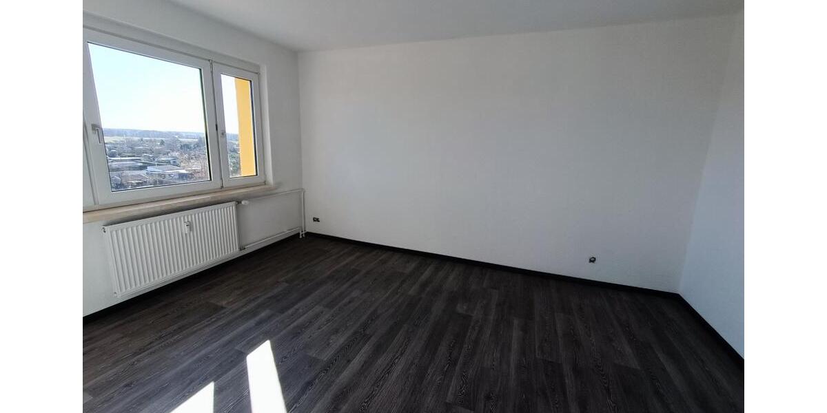 Etagenwohnung Osterburg (Altmark) - 4 Zimmer, 74 m&sup2;, 400&euro; | Angebot:25917997