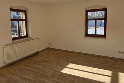 Wohnung Freital - 2 Zimmer, 45 m&sup2;, 399&euro; | Angebot:26217363