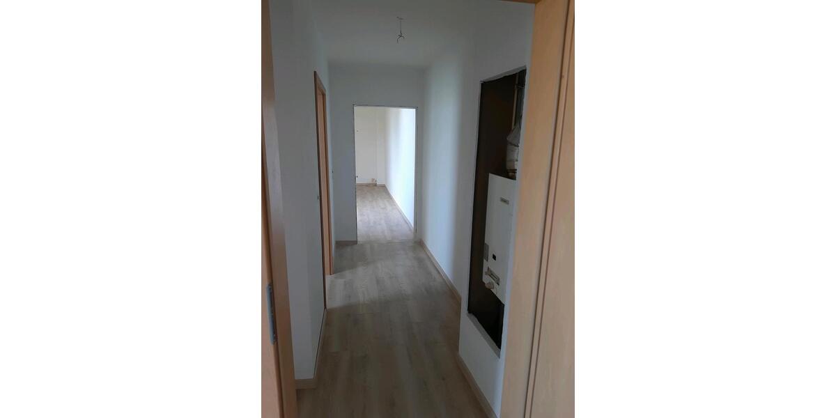 Etagenwohnung Mühlhausen (Thüringen) - 5 Zimmer, 132 m&sup2;, 820&euro; | Angebot:26286396